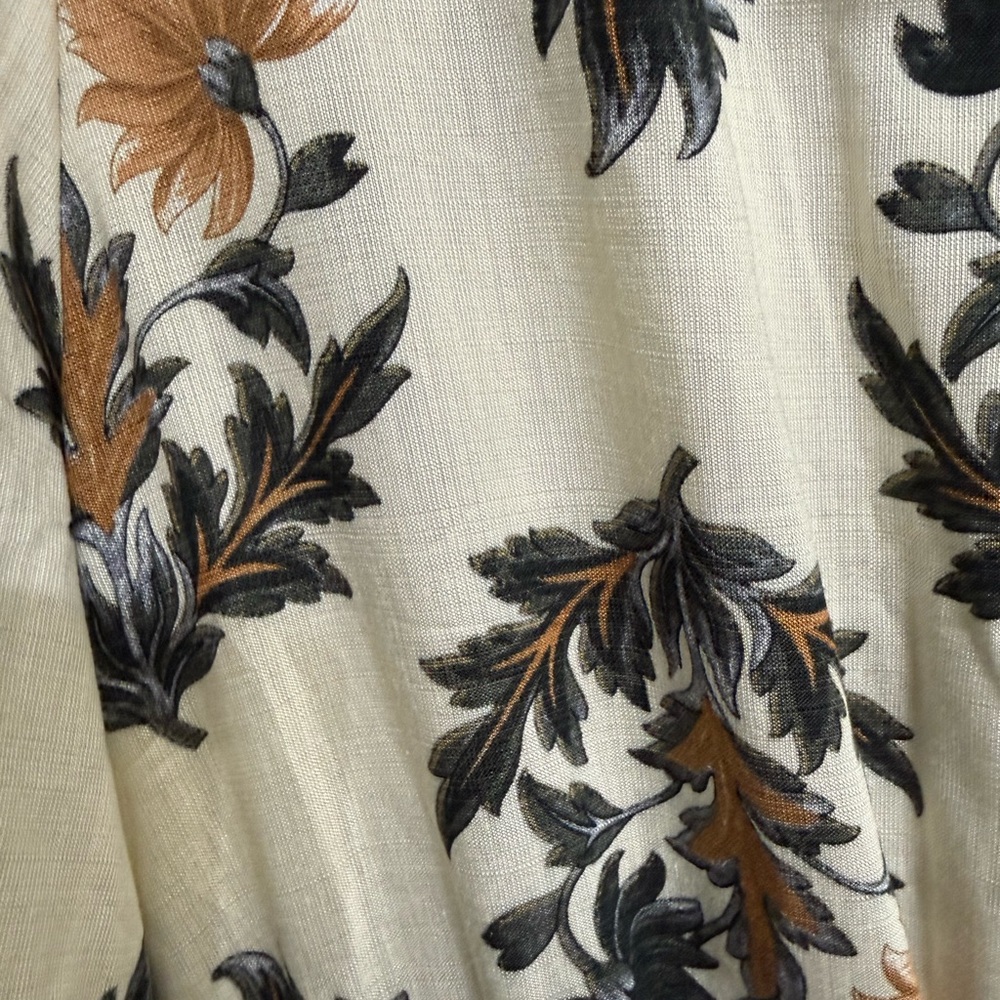 The Cynthia Ruffled Boarder Midi Dress - L - Picture 9 of 15